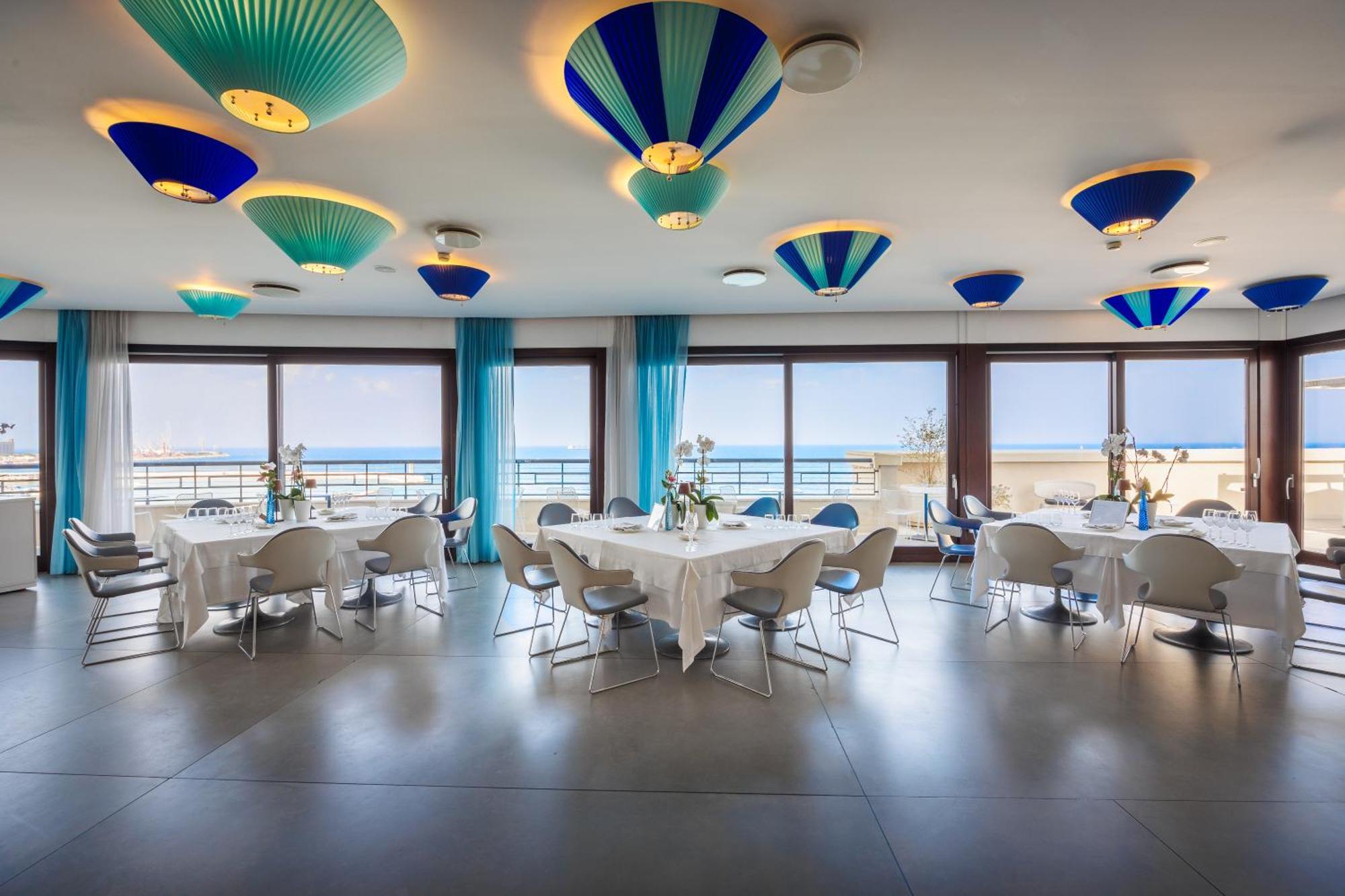 iH ホテルズ バリ グランデ アルベルゴ デッレ ナツィオーニ バーリ エクステリア 写真 The restaurant